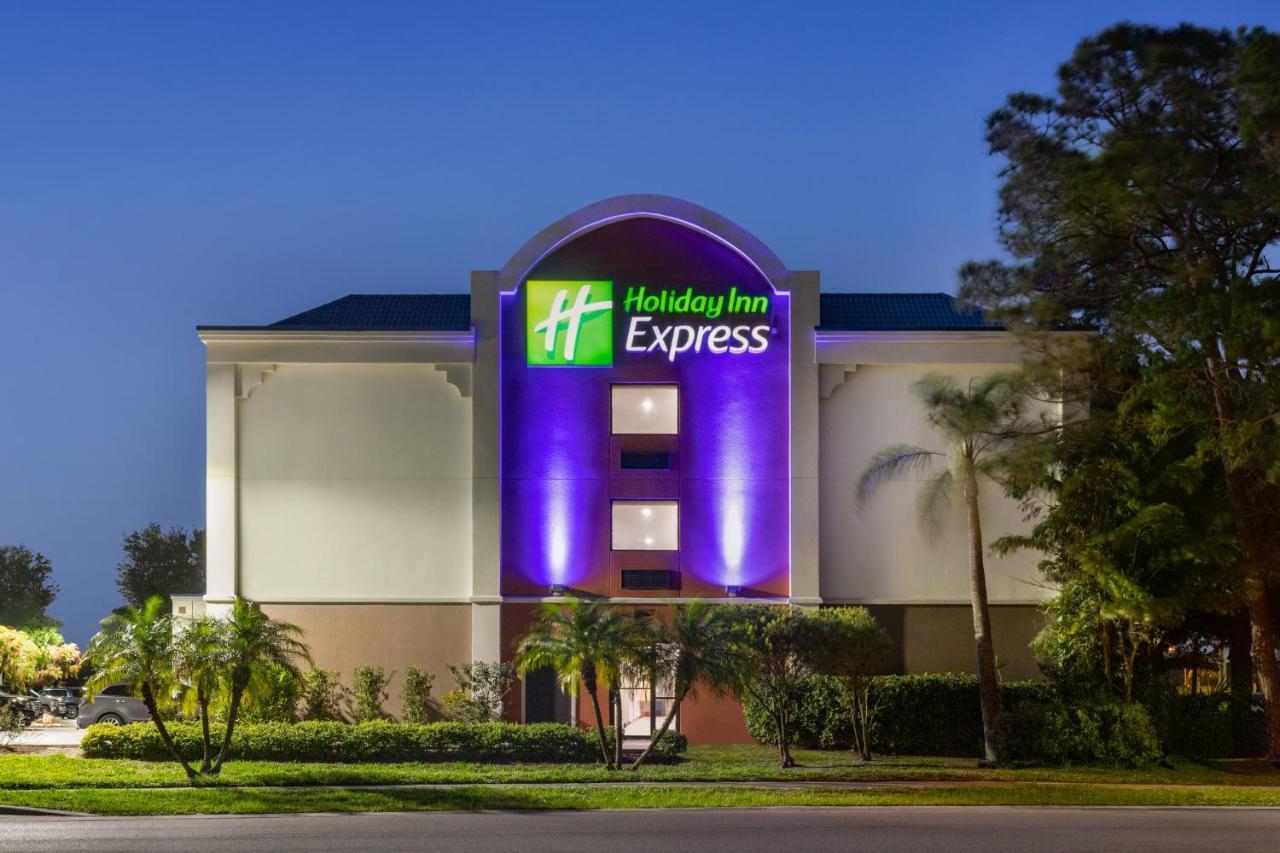 Holiday Inn Express Vero Beach-West I-95 By Ihg Eksteriør bilde