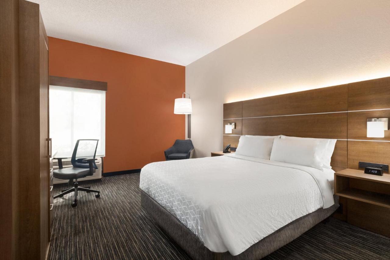 Holiday Inn Express Vero Beach-West I-95 By Ihg Eksteriør bilde