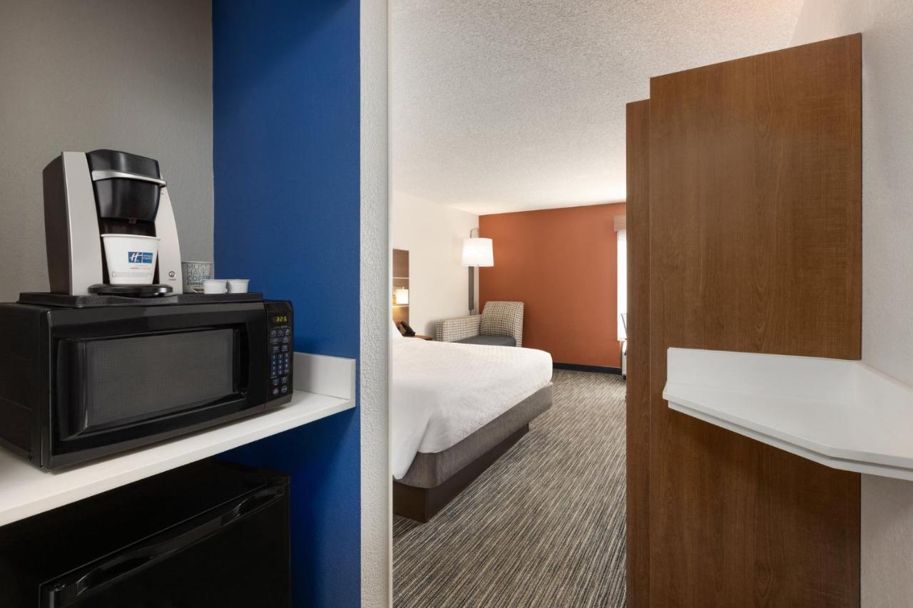 Holiday Inn Express Vero Beach-West I-95 By Ihg Eksteriør bilde