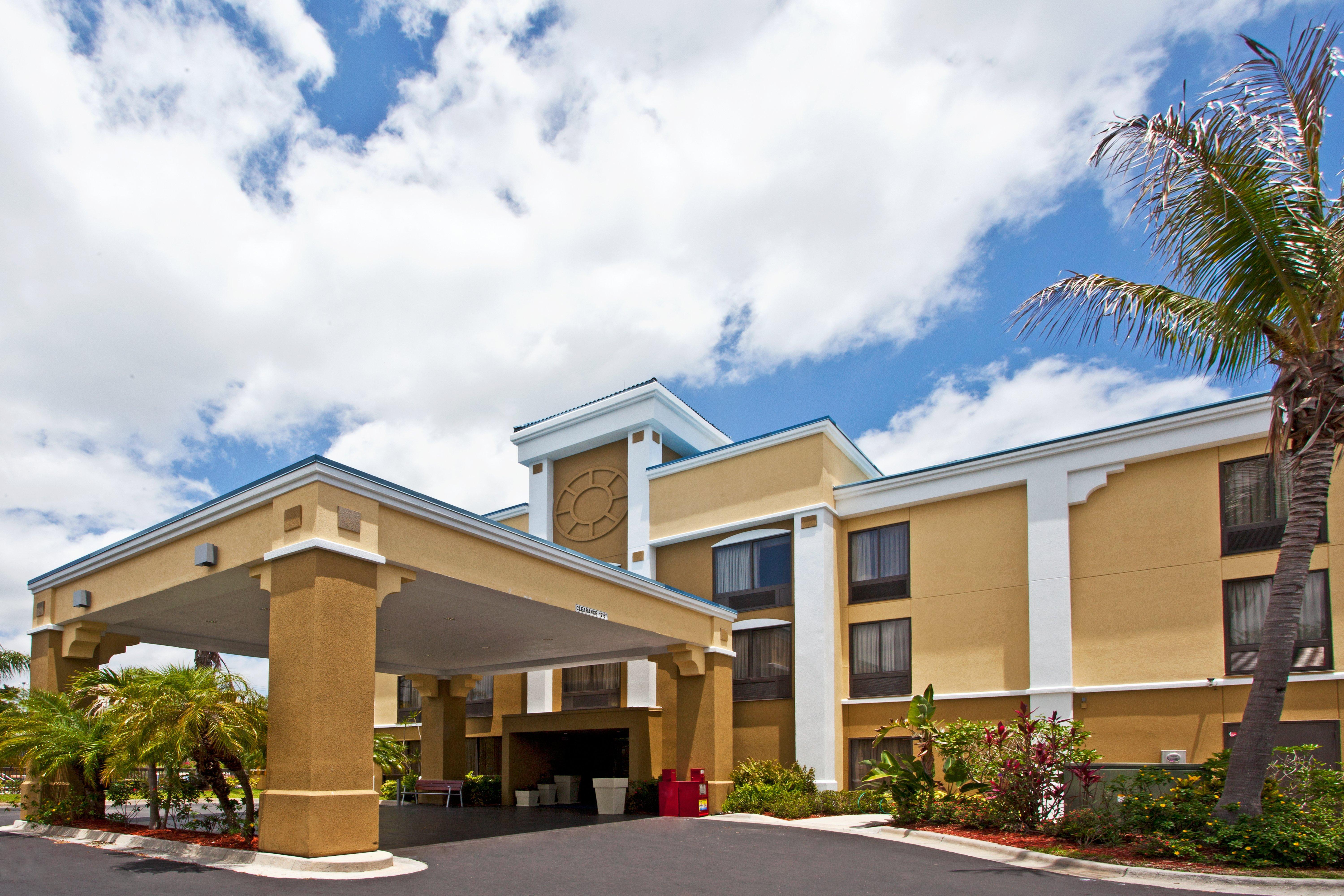 Holiday Inn Express Vero Beach-West I-95 By Ihg Eksteriør bilde